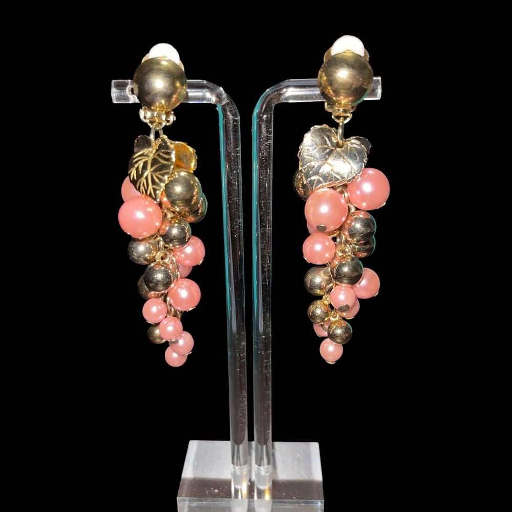 Pretty Pink and Gold Fashion Grape Cluster Clip Earrings